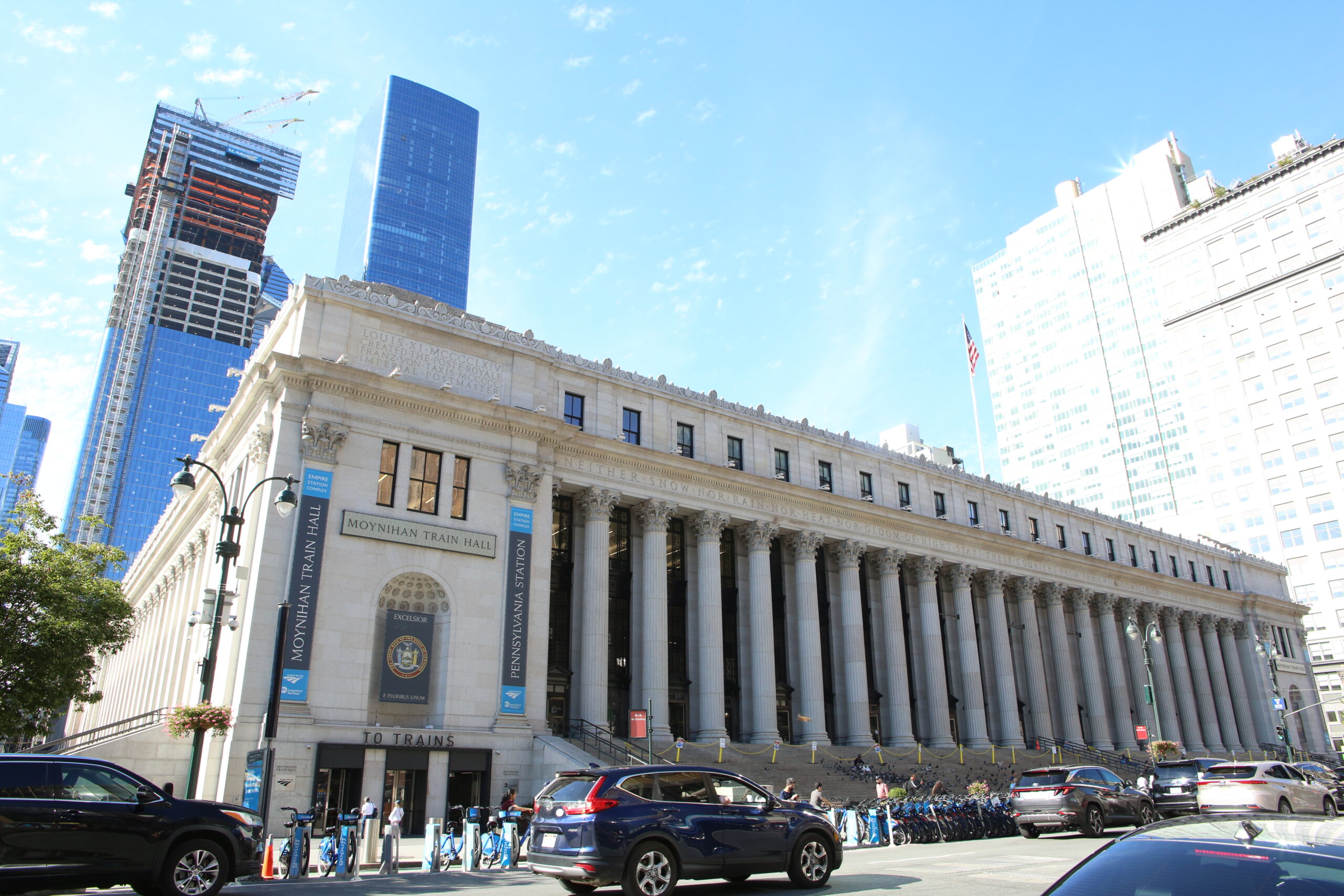 Midtown West Hotel – Manhattan West Hotel is just steps away from a